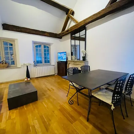 Magnifique & Atypique Aux Portes Du Chateau Апартаменты