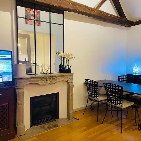 Апартаменты Magnifique & Atypique Aux Portes Du Chateau Версаль